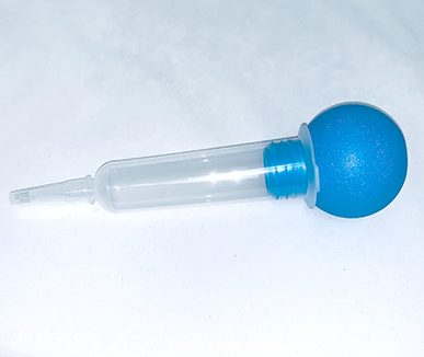 Bulb Syringe with Cap